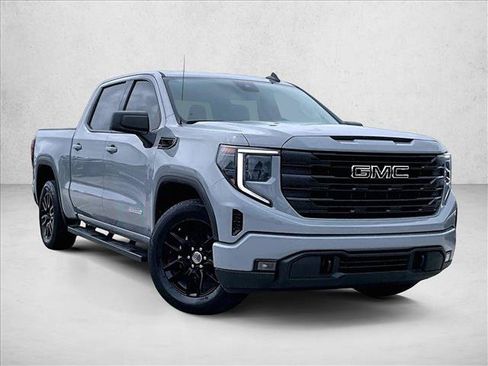 Used 2024 GMC Sierra 1500 Elevation RWD image 12