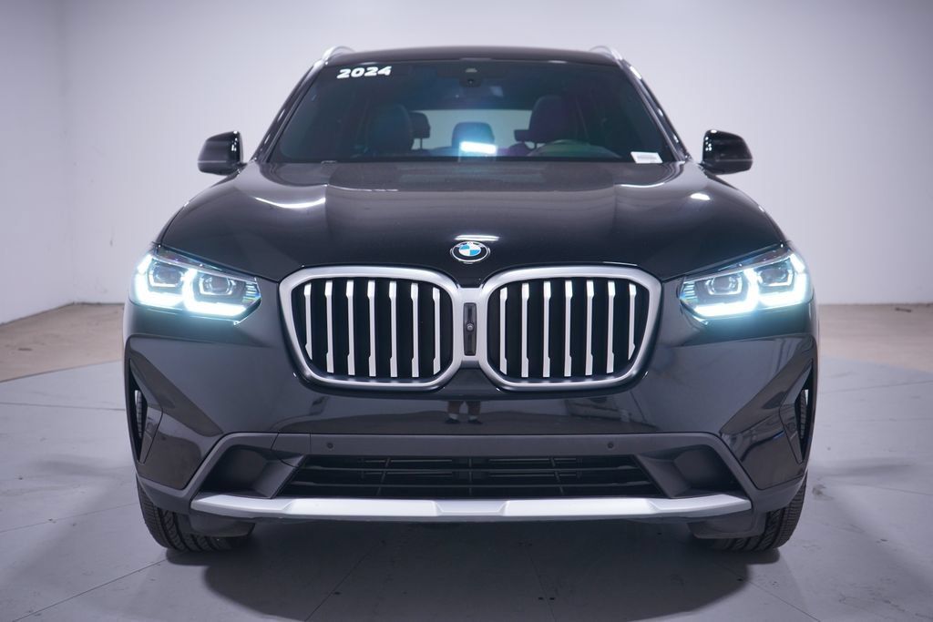 Used 2024 BMW X3 sDrive30i w/ Premium Package RWD image 4