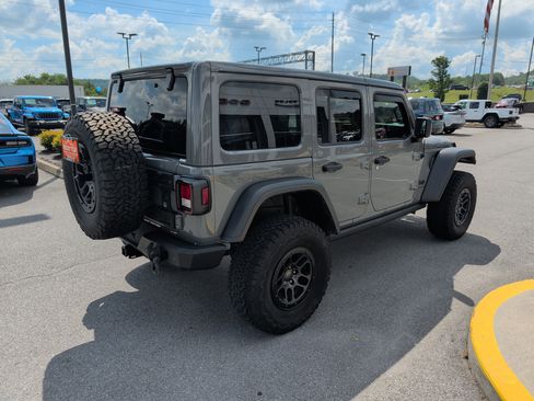 Used 2023 Jeep Wrangler Unlimited Sport AWD/4WD image 6