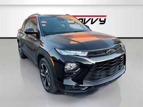 Used 2023 Chevrolet TrailBlazer RS w/ Sun and Liftgate Package image 1