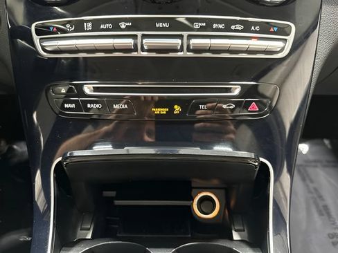 Used 2016 Mercedes-Benz C 300 Sedan image 24