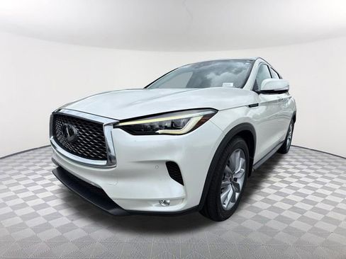 Used 2020 INFINITI QX50 Essential w/ Convenience Package AWD/4WD image 1
