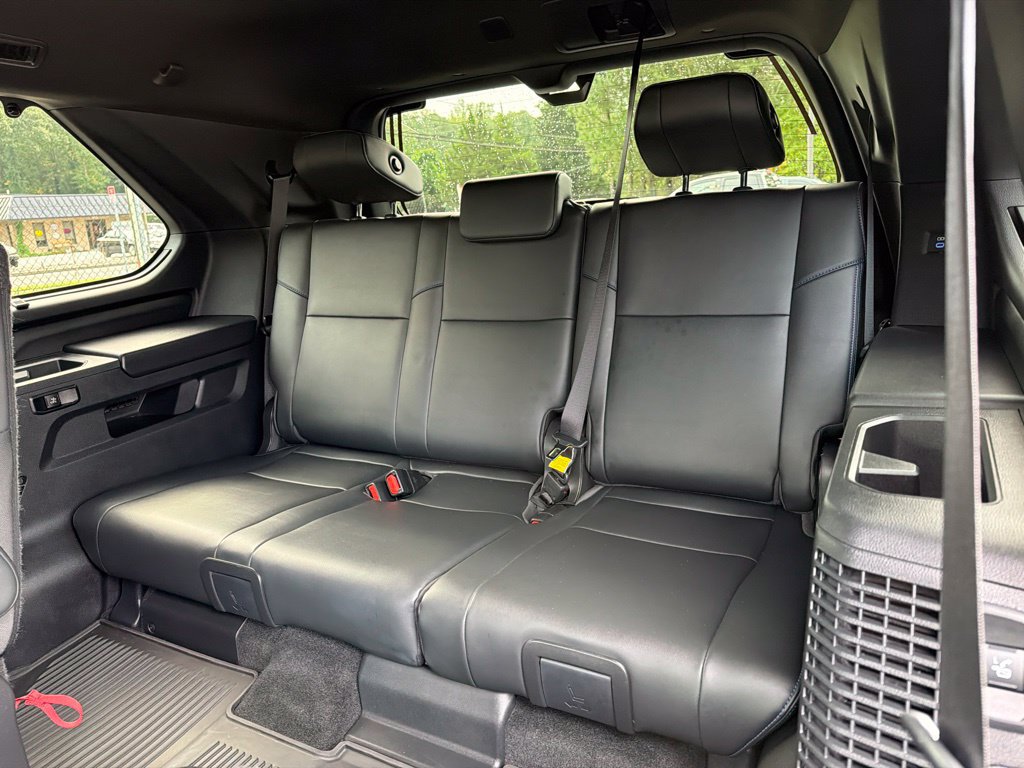 Used 2024 Toyota Sequoia Platinum AWD/4WD image 22