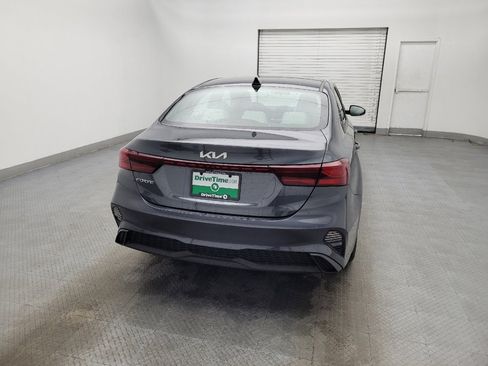 Used 2023 Kia Forte LXS image 7