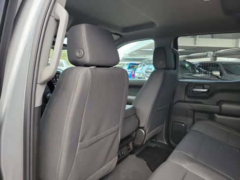 New 2025 Chevrolet Silverado 1500 Custom image 12