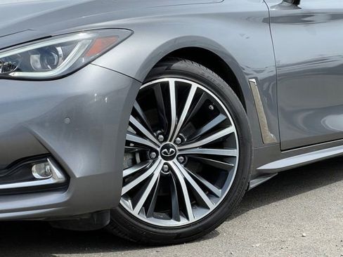 Used 2022 INFINITI Q60 3.0t Luxe w/ Essential Package RWD image 2