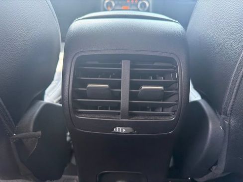 Used 2022 Ford Escape SEL AWD/4WD image 18