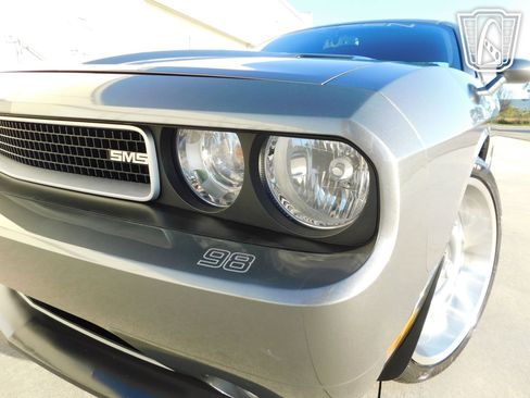 Used 2012 Dodge Challenger R/T RWD image 36