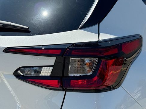 New 2026 Subaru Crosstrek 2.5i Premium AWD/4WD image 32