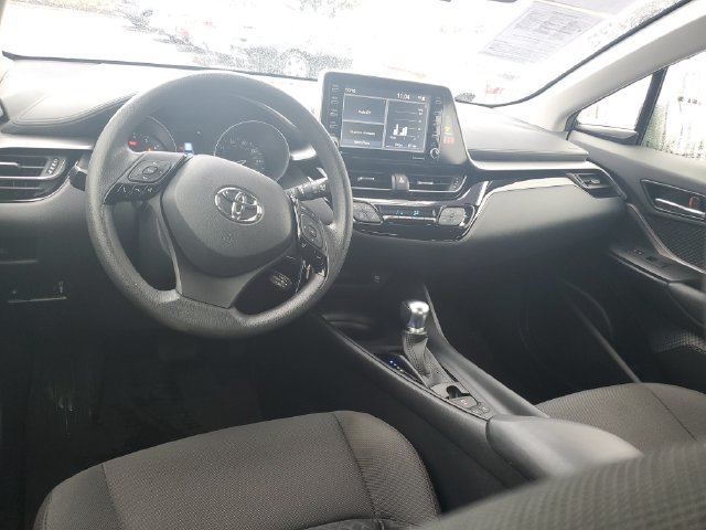 Used 2021 Toyota C-HR LE FWD image 9