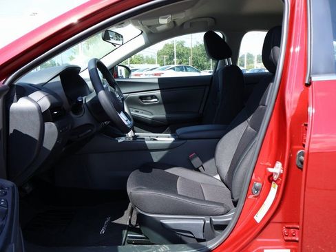 New 2025 Nissan Sentra SV image 7