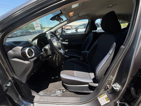 Used 2025 Nissan Versa SV FWD image 26