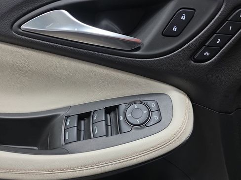 Certified 2024 Buick Encore GX Avenir w/ Avenir Convenience Package image 28