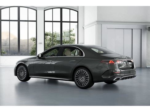 New 2026 Mercedes-Benz E 450 4MATIC Sedan image 29
