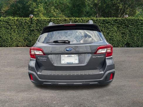 Used 2019 Subaru Outback 2.5i Limited AWD/4WD image 5