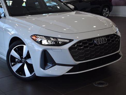 New 2025 Audi A5 2.0T Prestige image 3