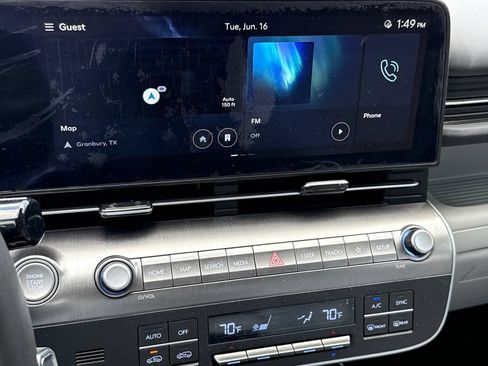 Used 2025 Hyundai Kona SEL FWD image 21