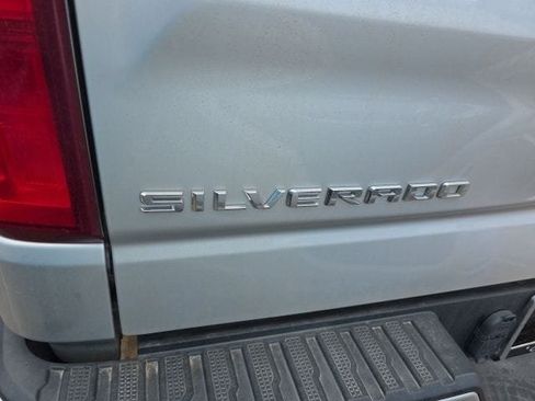 Used 2021 Chevrolet Silverado 1500 Custom RWD image 13