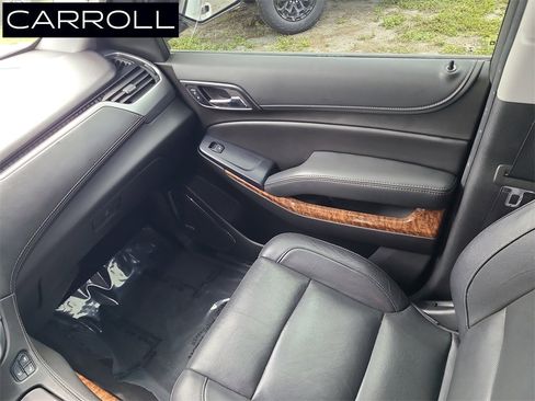 Used 2019 Chevrolet Tahoe Premier w/ RST 6.2L Performance Edition image 18