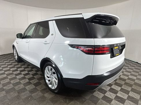 Used 2024 Land Rover Discovery S AWD/4WD image 4