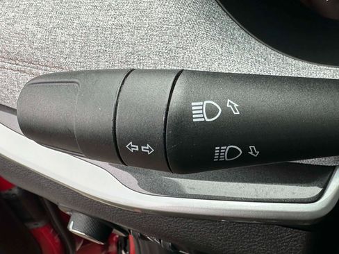 Used 2023 Jeep Compass Latitude w/ Sun and Sound Group AWD/4WD image 24