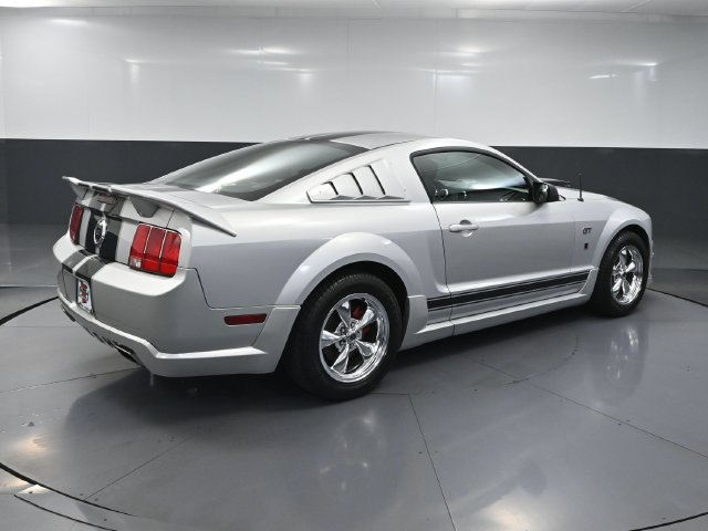 Used 2006 Ford Mustang GT Premium RWD image 3