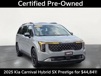 Used 2025 Kia Carnival SX Prestige