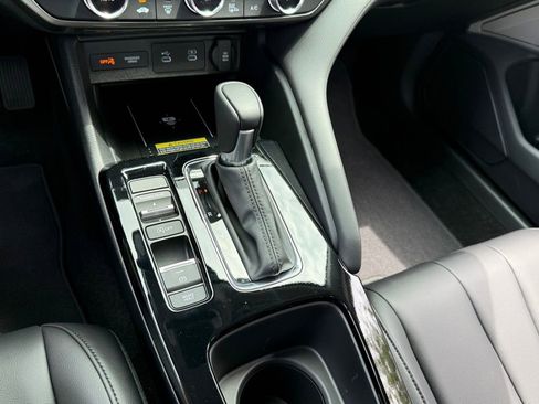 Certified 2026 Acura Integra FWD image 24