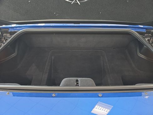 Used 2002 Chevrolet Corvette Z06 w/ Memory Pkg image 8