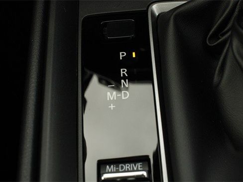 Certified 2025 MAZDA CX-50 AWD 2.5 S w/ Premium Package image 20