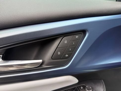 New 2026 Chevrolet Equinox EV LT image 16