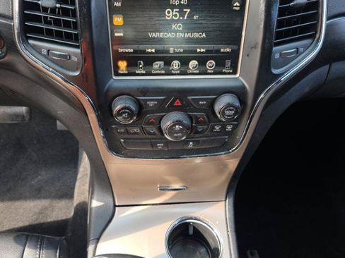 Used 2014 Jeep Grand Cherokee Laredo w/ Security & Convenience Group RWD image 12
