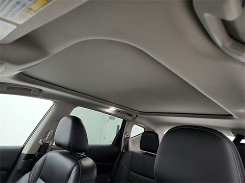 Used 2024 Nissan Murano Platinum w/ Cargo Package image 19