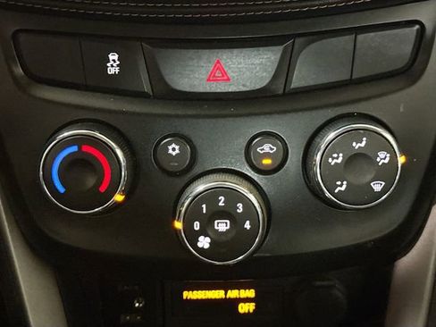 Used 2018 Chevrolet Trax LS image 16