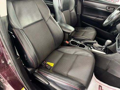 Used 2017 Toyota Corolla SE 50th Anniversary image 33