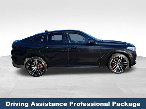 Used 2022 BMW X6 M50i w/ Executive Package image 9