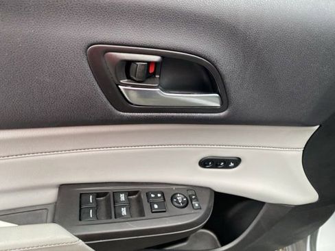 Used 2020 Acura ILX w/ Premium Package image 15