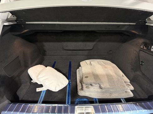 Used 2024 Mercedes-Benz Maybach GLS 600 4MATIC image 15