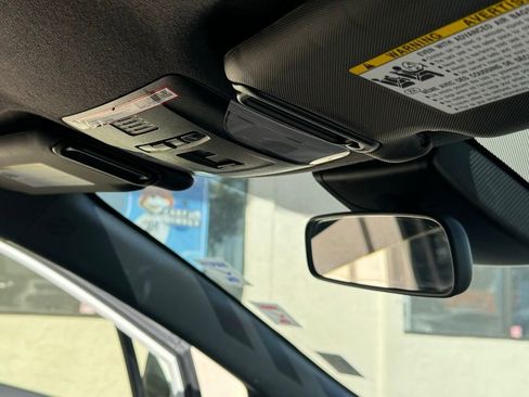 Used 2020 Toyota Corolla SE image 24