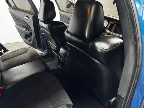 Used 2023 Dodge Charger R/T w/ Plus Group image 47