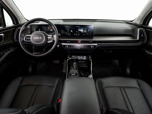 Certified 2024 Kia Sorento X-Line EX image 30