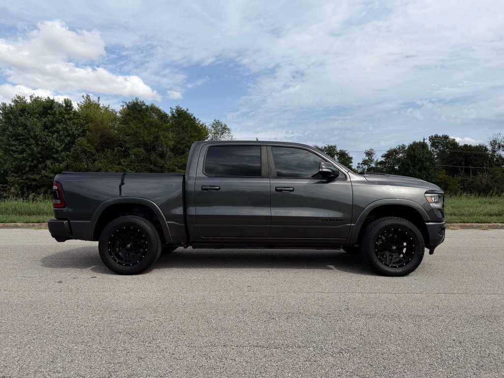 Used 2020 RAM 1500 Laramie AWD/4WD image 16