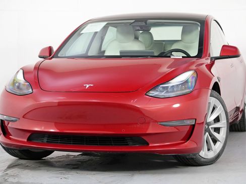 Used 2022 Tesla Model 3 Long Range image 3