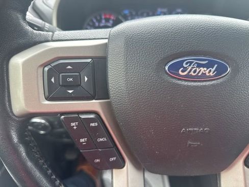 Used 2022 Ford F250 Lariat w/ Lariat Ultimate Package AWD/4WD image 20