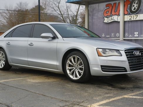 Used 2013 Audi A8 L 3.0T image 23