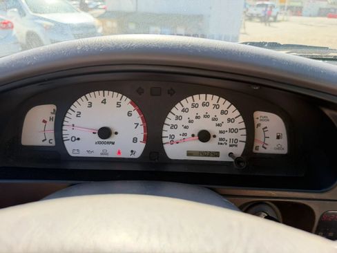Used 2002 Toyota Tacoma PreRunner RWD image 18