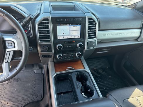 Used 2017 Ford F250 King Ranch w/ King Ranch Ultimate Package AWD/4WD image 8