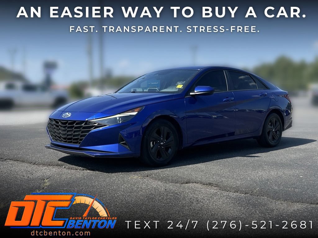 Used 2023 Hyundai Elantra SEL FWD image 7