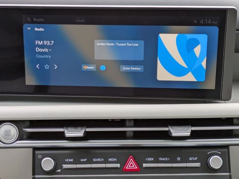 New 2026 Hyundai Tucson SE image 22