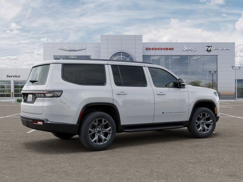 New 2026 Jeep Grand Wagoneer Limited image 32